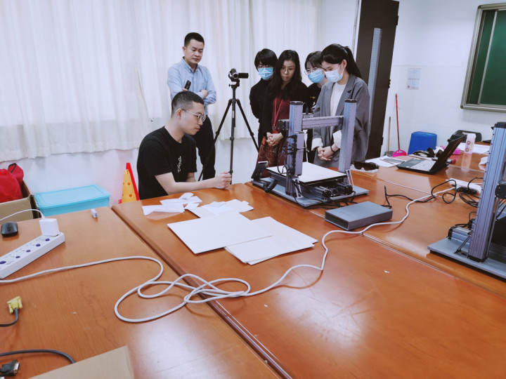 聚焦“新课标”_Snapmaker_赋能广州中小学人工智能公开课