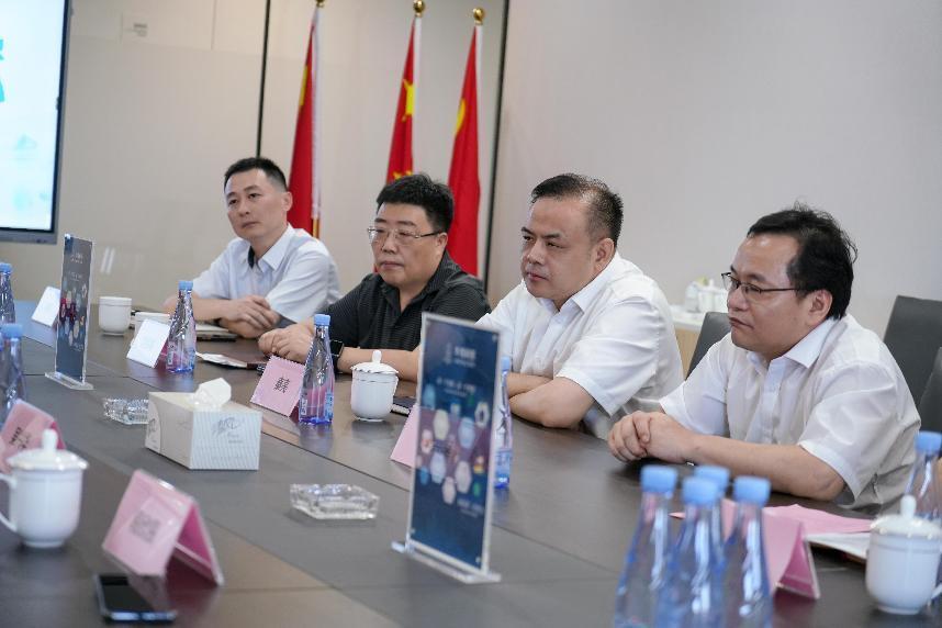 药德快讯：中国邮政、银联商务、华瓴科技签署智慧场景战略合作协议