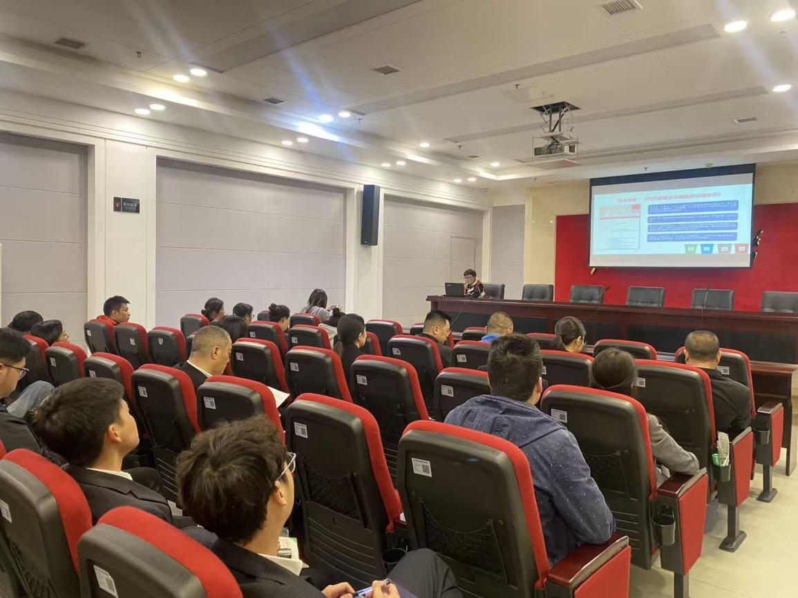 赋能物业“管家” 筑牢社区生活垃圾分类“第一道防线”