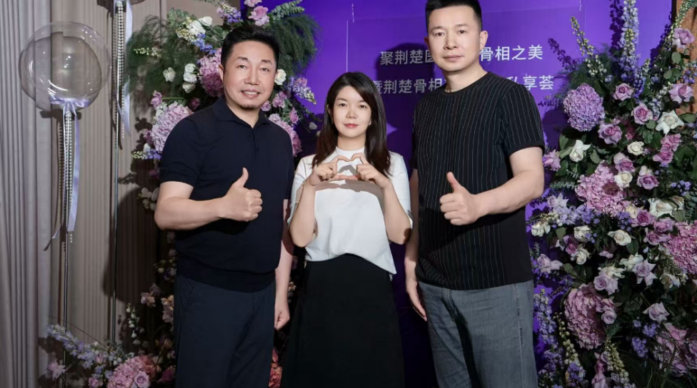 武汉刘黄霞专访 | 十余年临床积淀，守护眼整形安全底线
